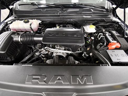 Used 2025 RAM 1500 Big Horn AWD/4WD image 12