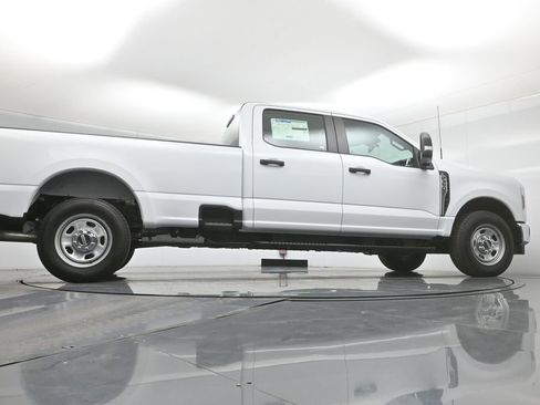 New 2026 Ford F350 XL w/ XL Chrome Package image 45