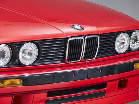 Used 1991 BMW 318iS Coupe RWD image 35