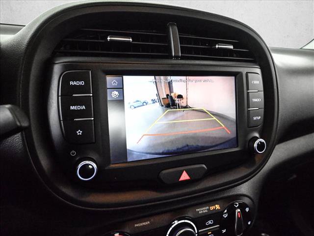 Used 2024 Kia Soul LX w/ Option Group 015 FWD image 13