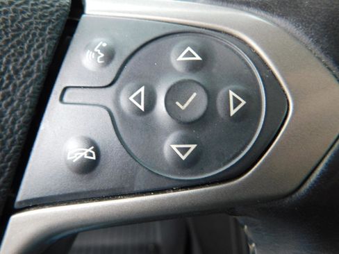 Used 2019 Chevrolet Colorado Z71 w/ Z71 Midnight Edition image 14