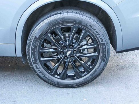 Used 2023 Cadillac XT6 Premium Luxury image 8