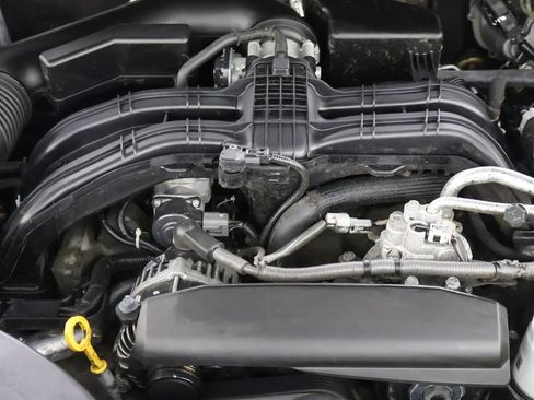 Used 2023 Subaru Outback Premium AWD/4WD image 21