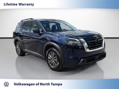 Used 2024 Nissan Pathfinder SV
