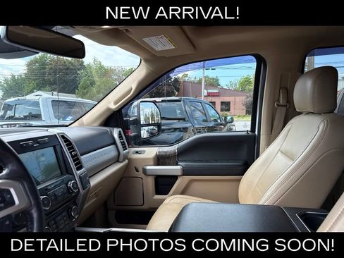 Used 2018 Ford F350 Lariat w/ Lariat Ultimate Package AWD/4WD image 4