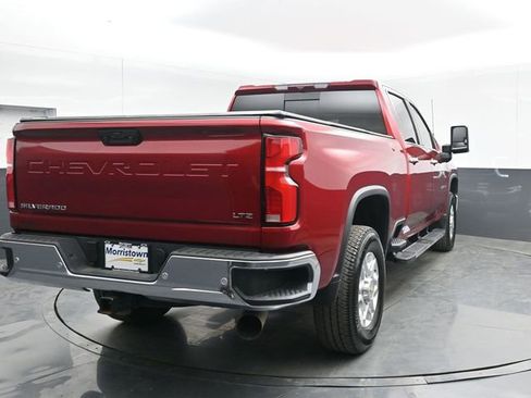 Used 2025 Chevrolet Silverado 2500 LTZ w/ LTZ Convenience Package AWD/4WD image 14