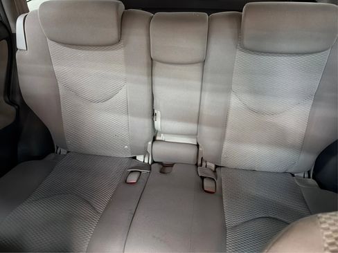Used 2006 Toyota RAV4 Limited FWD image 21