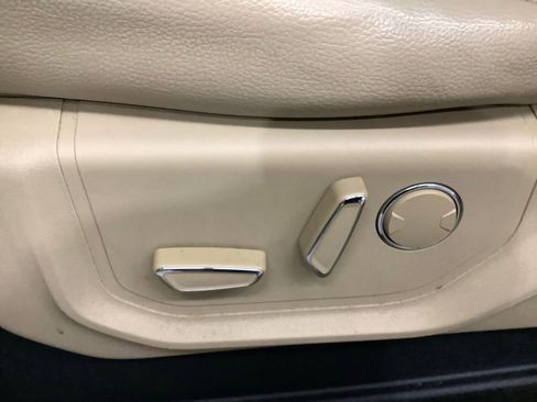 Used 2017 Ford F250 Lariat w/ Lariat Ultimate Package image 10