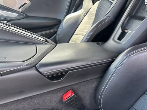 Certified 2022 Chevrolet Corvette Stingray Premium Conv w/ Battery Protection Package RWD image 26