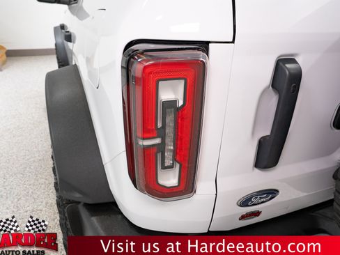 Used 2023 Ford Bronco Wildtrak AWD/4WD image 9