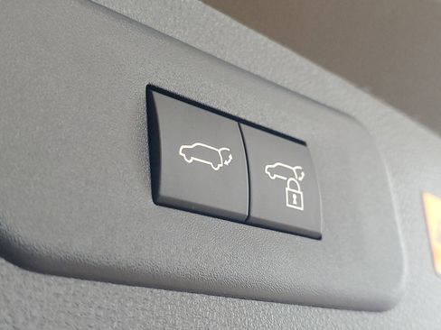 Used 2025 Lexus NX 250 FWD w/ Accessory Package (Z1) image 13