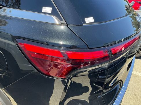 Used 2024 INFINITI QX60 Pure w/ Cargo Package image 35