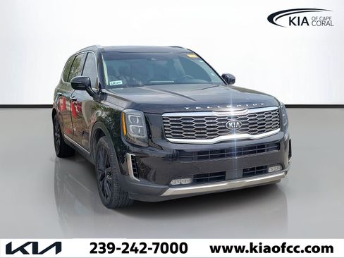 Used 2020 Kia Telluride SX w/ Towing Package FWD image 2