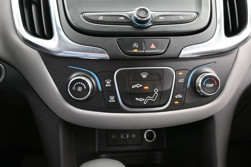 Used 2024 Chevrolet Equinox LS w/ LS Convenience Package FWD image 26