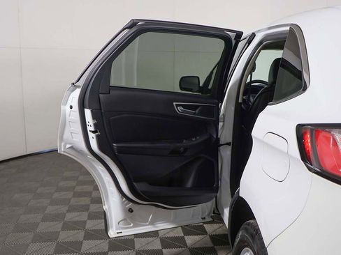 Used 2022 Ford Edge SEL w/ Convenience Package image 21