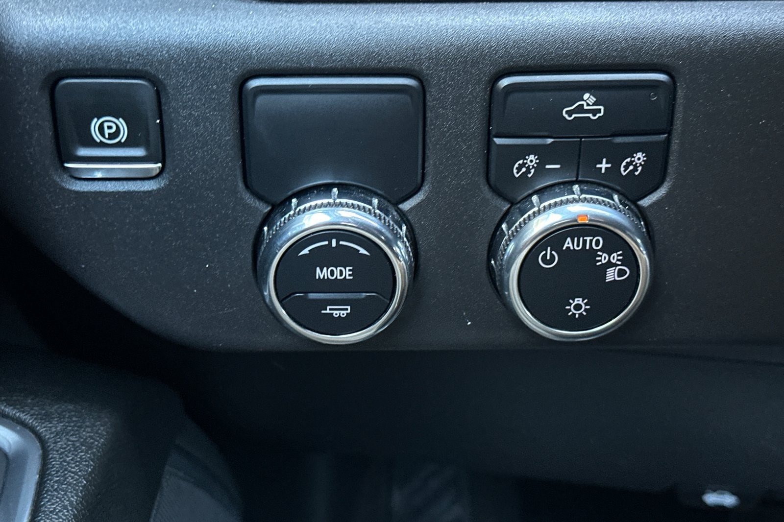 Used 2024 GMC Sierra 1500 SLE RWD image 35