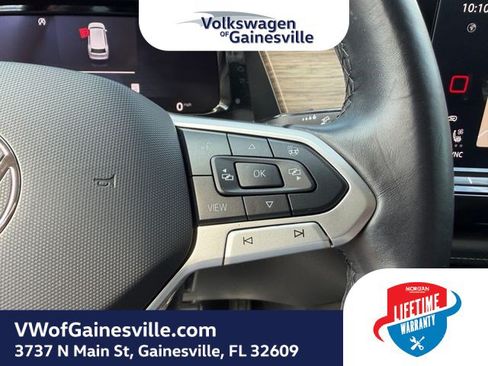 Certified 2024 Volkswagen Atlas SEL Premium R-Line AWD/4WD image 24