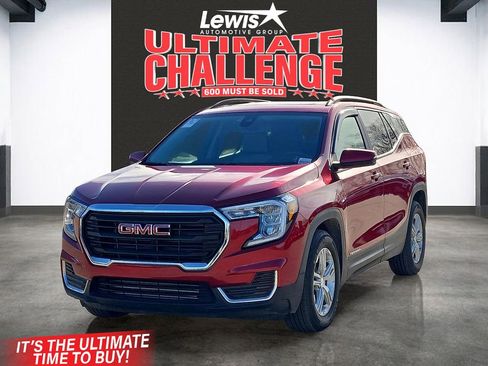 Used 2023 GMC Terrain SLE w/ Driver Convenience Package image 1