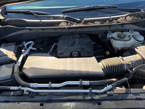 Used 2022 Chevrolet Silverado 1500 Custom Trail Boss image 12