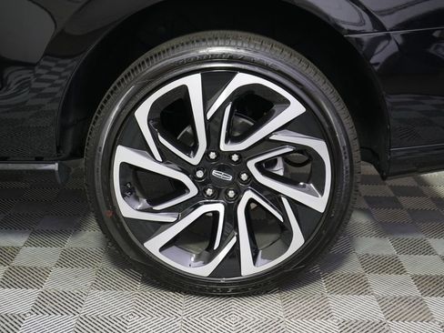New 2026 Lincoln Navigator Reserve AWD/4WD image 21