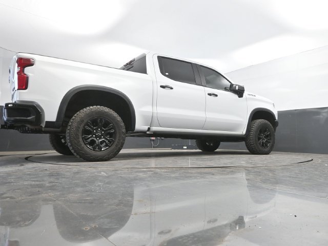 Used 2022 Chevrolet Silverado 1500 ZR2 w/ Technology Package AWD/4WD image 46