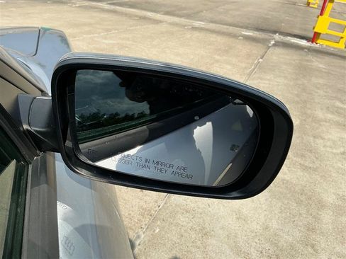 Used 2012 Dodge Charger R/T RWD image 16