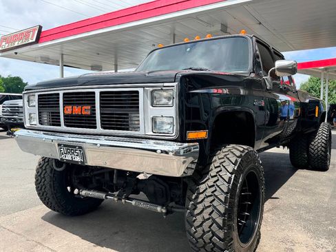 Used 1987 GMC Sierra 3500 4x4 Crew Cab image 21