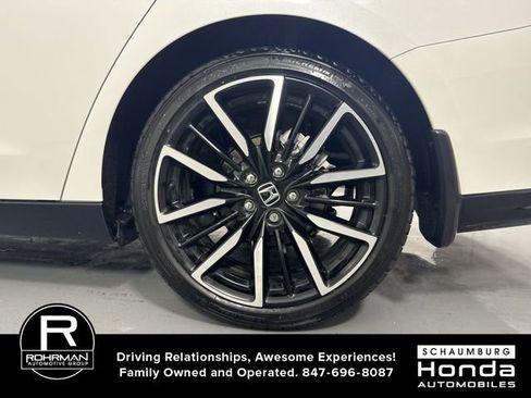 Certified 2023 Honda Accord Touring image 5