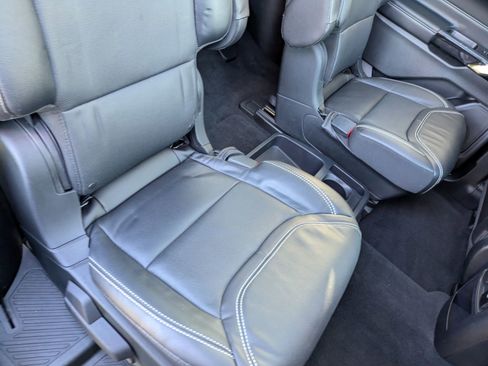 Used 2021 Ford Explorer ST w/ Equipment Group 401A AWD/4WD image 36