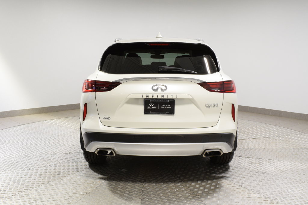 Certified 2022 INFINITI QX50 Luxe AWD/4WD image 13