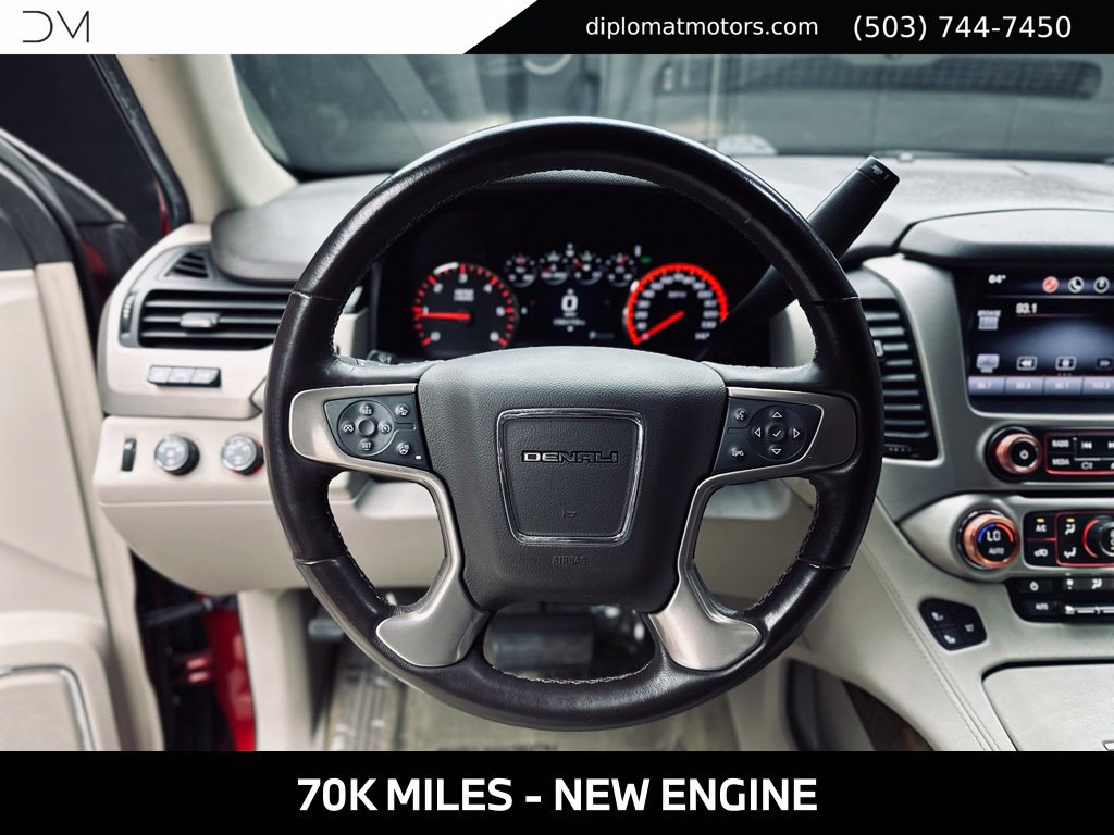 Used 2015 GMC Yukon Denali w/ Premium Package AWD/4WD image 28