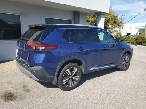 Used 2021 Nissan Rogue SL w/ Premium Package image 8