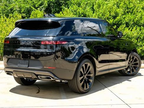 New 2026 Land Rover Range Rover Sport SE AWD/4WD image 9