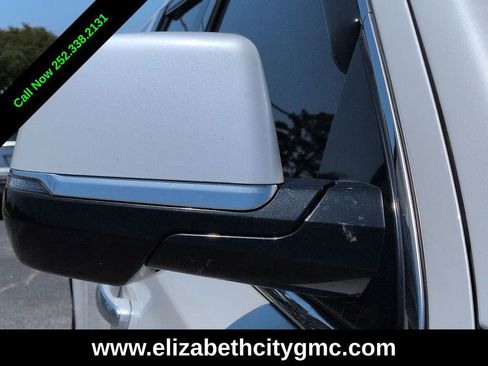 Used 2017 Cadillac Escalade ESV Luxury AWD/4WD image 11