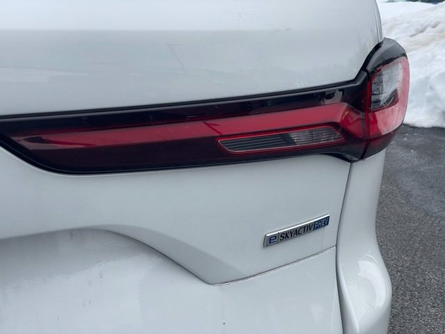 Used 2024 MAZDA CX-90 Plug-In Hybrid w/ Premium Plus AWD/4WD image 28