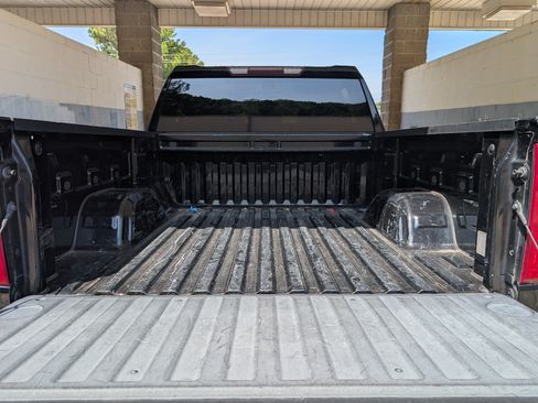 Used 2020 Chevrolet Silverado 1500 Custom RWD image 18