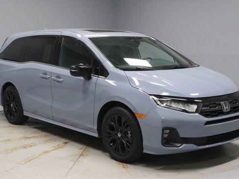 Used 2025 Honda Odyssey Sport-L image 1