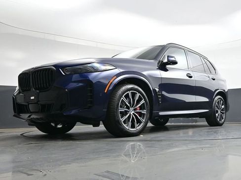 Used 2026 BMW X5 xDrive40i w/ M Sport Package image 35