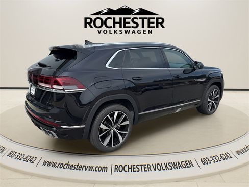 New 2026 Volkswagen Atlas Cross Sport SEL Premium R-Line image 10