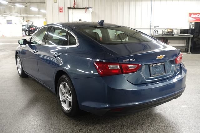 Used 2024 Chevrolet Malibu LT FWD image 5