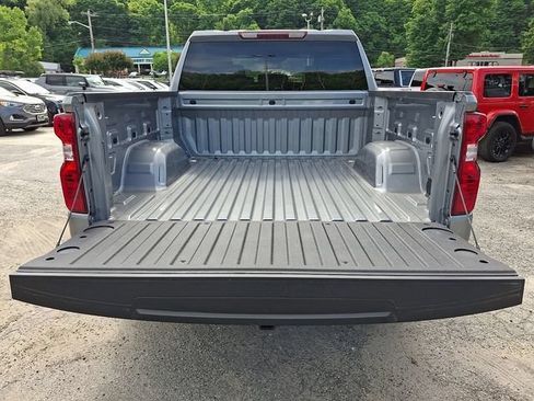 Used 2026 Chevrolet Silverado 1500 Custom Trail Boss AWD/4WD image 36