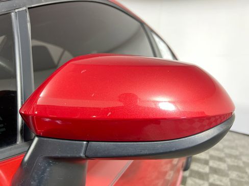 Used 2021 Toyota Corolla LE image 13