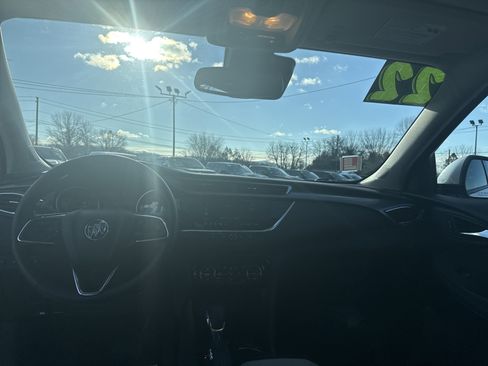 Used 2022 Buick Encore GX Essence w/ Experience Buick Package image 14