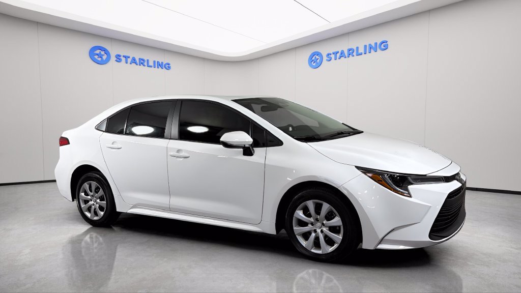 Used 2026 Toyota Corolla LE FWD image 12