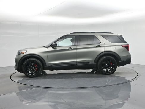 Certified 2020 Ford Explorer ST w/ ST Street Pack image 30