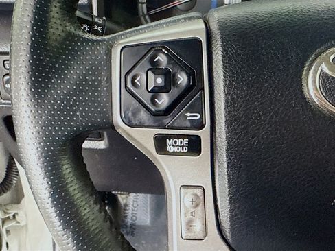 Used 2018 Toyota 4Runner SR5 image 14