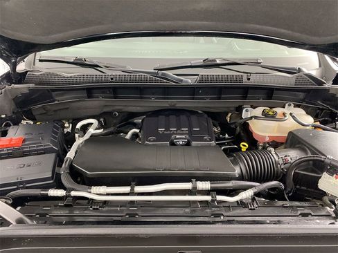 Used 2023 GMC Sierra 1500 SLE image 23