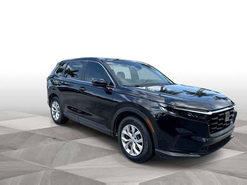 Used 2024 Honda CR-V LX image 2