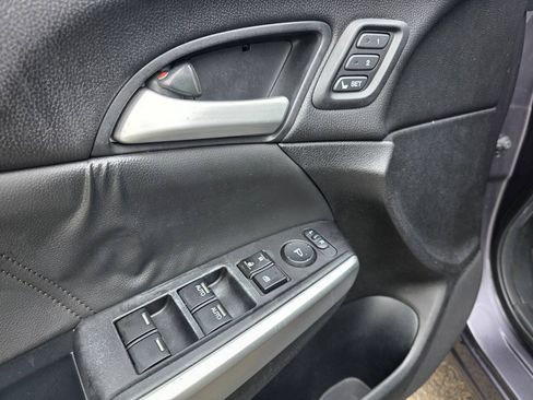Used 2015 Honda Crosstour EX-L image 9