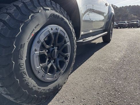 Used 2025 Ford Ranger Raptor image 11